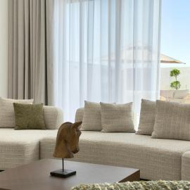 Serenity Stay - Boutique Guesthouse: Abu Dabi'de bir otel