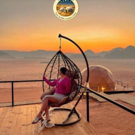 RUM MARTIAN TENT BUBBLES lUXURY CAMP, hotel sa Wadi Rum