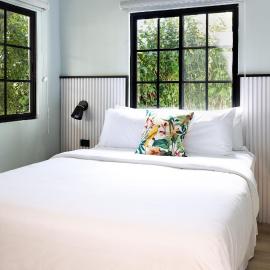 Altavida Lodge Brand New Studio with Pool in El Valle, hotell i Valle de Anton
