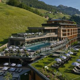 DAS EDELWEISS - Salzburg Mountain Resort, hotel em Grossarl