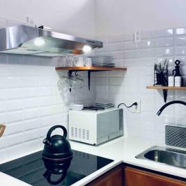Stylish New Bungalow Design & Comfort Galapagos #7، فندق في بويرتو بكويريزو مورينو