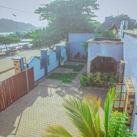 Pangani RiverSea Beach Resort، فندق في Pangani