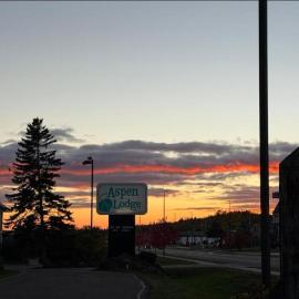 Aspen Lodge, hotel in Croftville