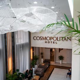 Cosmopolitan Hotel, ξενοδοχείο σε Shymkent