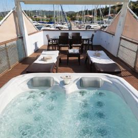 Portorož में, होटल Luxury Floating Sea House Star Line - with Jacuzzi - Marina Portorož