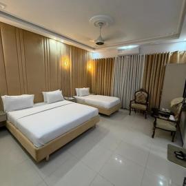 Comfort Lodge, hotel a Karachi