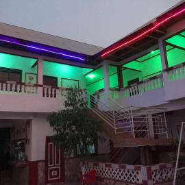 Alberjah Hotel, hotel i Atimpoko