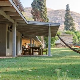 Bait Alfa Kibbutz Country Lodging, хотел в Bet Alfa