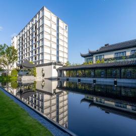 Wyndham Grand Tengchong Hot Spring, hotel u gradu Tengčong