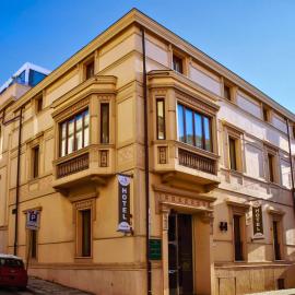 Torrione Hotel, hotell sihtkohas Reggio di Calabria