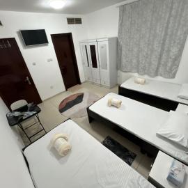 ALEX Hostel - Bed in shared room - C2602, hotel in Sharjah