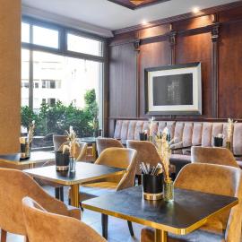 KING's Hotel First, hotel em Munique