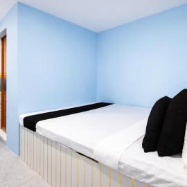 HOTEL - Shree Krishnaa!! Beside to The Railway #Station# !!, hotell i Bhubaneshwar