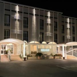 Hotel Holiday, hotel en Foggia