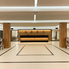 Imperial Hotel, hotel i Kapan