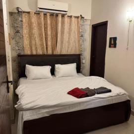 The Sukoon Suites 1 BHK Sea Side condo in DHA, hotel in Karachi