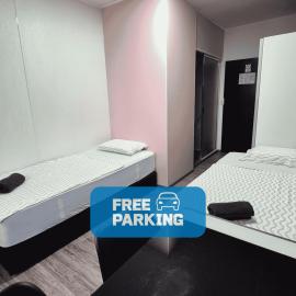 Hostel M, hotel in Maribor