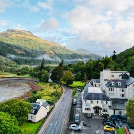 Loch Long Hotel, hotel em Arrochar