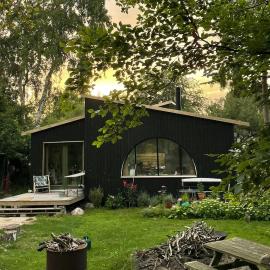 Tiny House Around Copenhagen And Nature، فندق في دْراغور