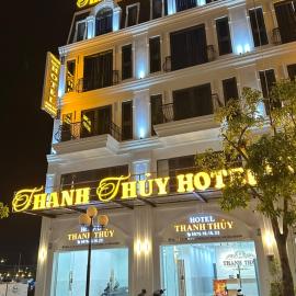 THANH THỦY HoTel, готель у місті Хатьєн