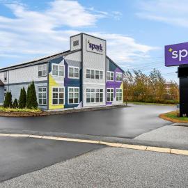 Spark by Hilton Portland Airport Maine Mall