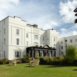Malahide में, होटल The Grand Hotel