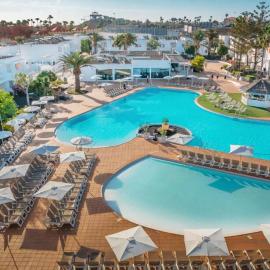 BLUESEA Bahía de Lobos、コラレホのホテル