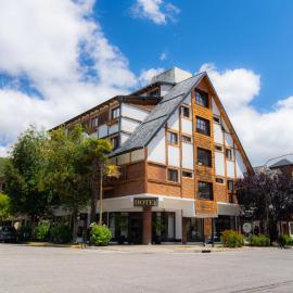 Tunqueley Hotel，位于圣马丁德洛斯的酒店