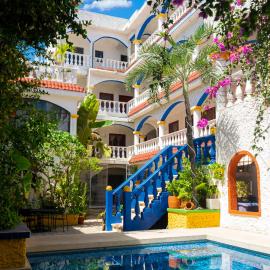 Villa Madre by La Cultura Suites - Hotel Moms, hotel em Playa del Carmen