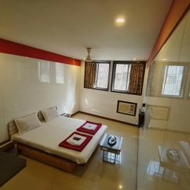 Surat में, होटल Hotel Vishal - Near Surat Railway Station