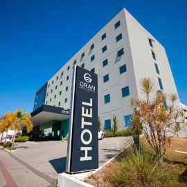 Hotel Gran Santa Catarina, hotel i Indaial