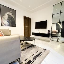 Luxe Apartments Surulere, готель у місті Лагос
