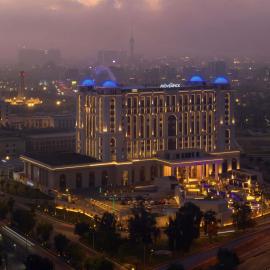 Movenpick Hotel Al Zaytoon Baghdad، فندق في بغداد