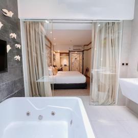 Verse Luxe Hotel Wahid Hasyim, hotel a Jakarta