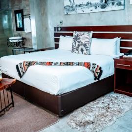 Parkview Hotel, hotel Maunban
