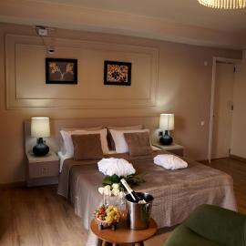 EL hotel, hótel í Kutaisi