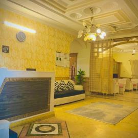 The Eastern Lodge, hotell i Islamabad