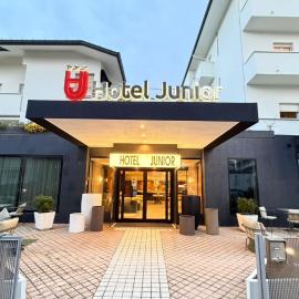 Hotel Junior by OasiGroup Hotels、リミニのホテル