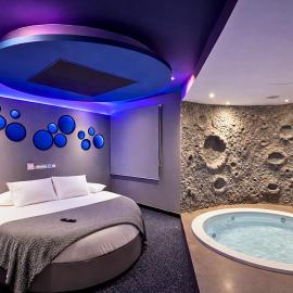 V Hotel, ξενοδοχείο σε Arroyomolinos