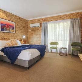 Mulga Country Motor Inn, hotel en Charleville