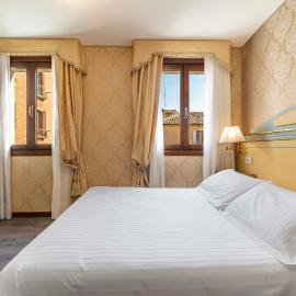 Hotel Falier, hotel em Veneza