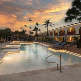 voco Surfside Aruba by IHG, отель в Ораньестаде
