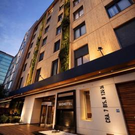 Biohotel Organic Suites Bogotá Usaquén, hotel in Bogotá