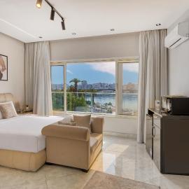 Cairo Homes Nile View Studios Manial, hótel í Kaíró