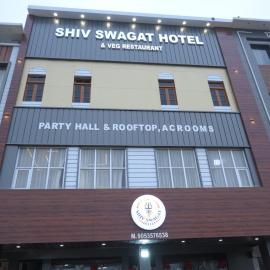 Shiv Swagat Hotel and Veg Restaurant, hotel sa Hisār