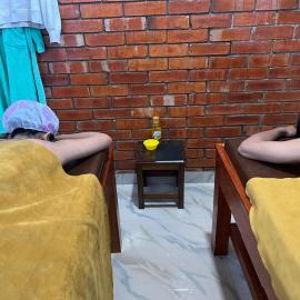Getinlamka Unisex Salon & spa with Hotel – hotel w mieście Churāchāndpur