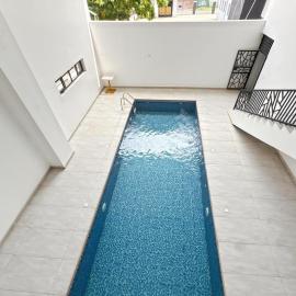 Minimalist Cabin PS5, Private Pool, Views, Near Wuse2, khách sạn ở Abuja
