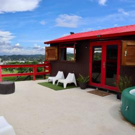 La Loma- Cozy Retreat with Jacuzzi & Views, hotel en Cidra
