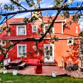 120 yrs. old log house in Kuopio city centre, hotel i Kuopio
