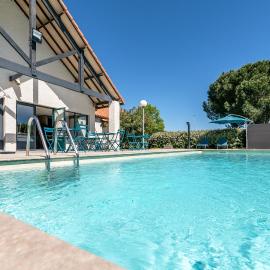 Hôtel Le Roxane, hotel i Bergerac